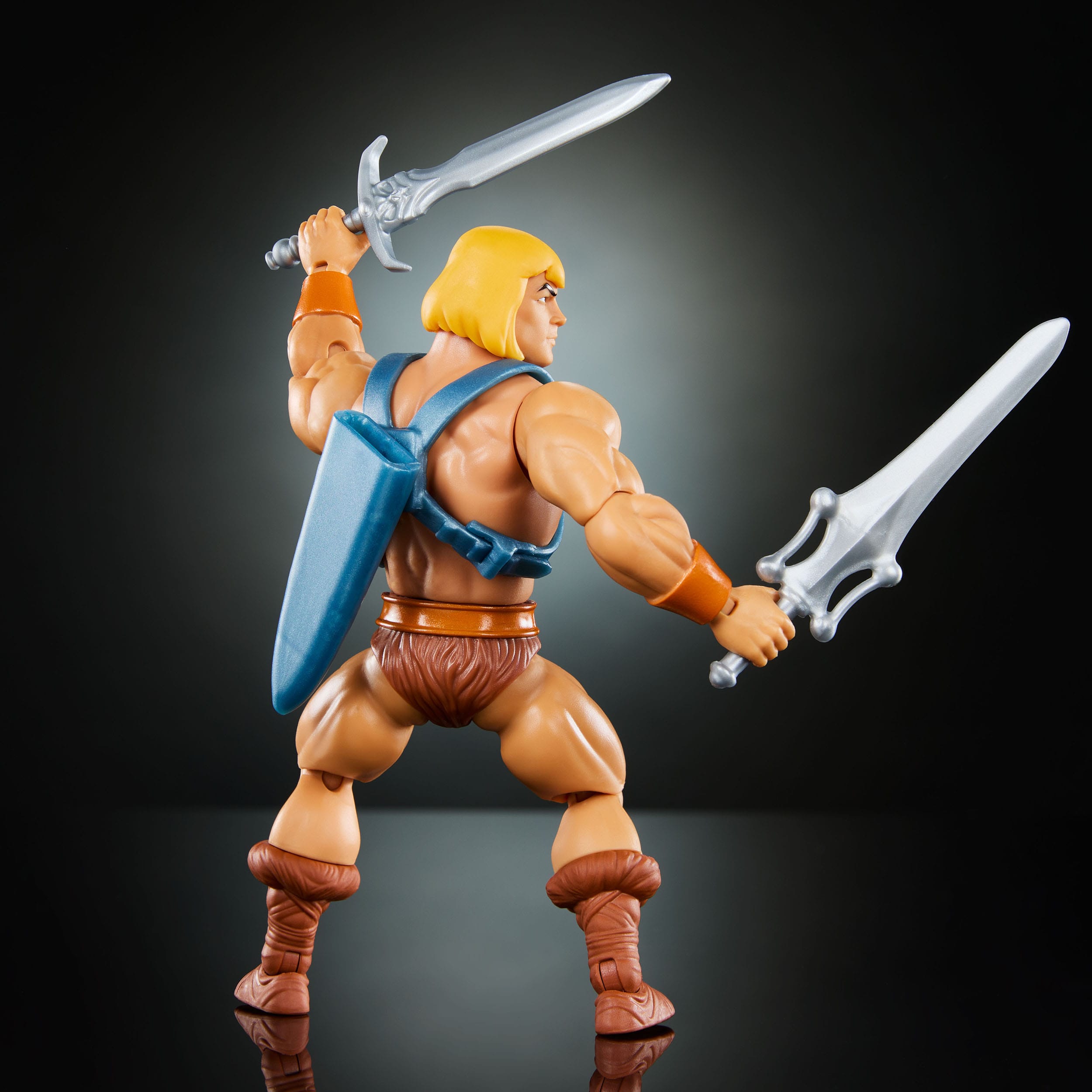 VP beschädigt!!!  Masters of the Universe Origins Core Filmation He-Man Action Figure HYD17 0194735244249